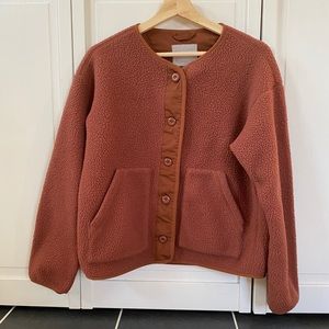 everlane renew teddy liner, size medium